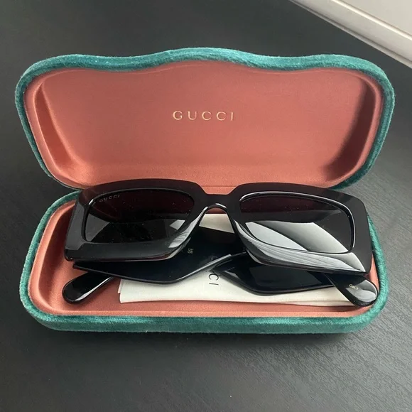 Gucci Black/Grey Rectangle Frame Sunglasses - GUCCI GG1425S - Picture 6 of 10